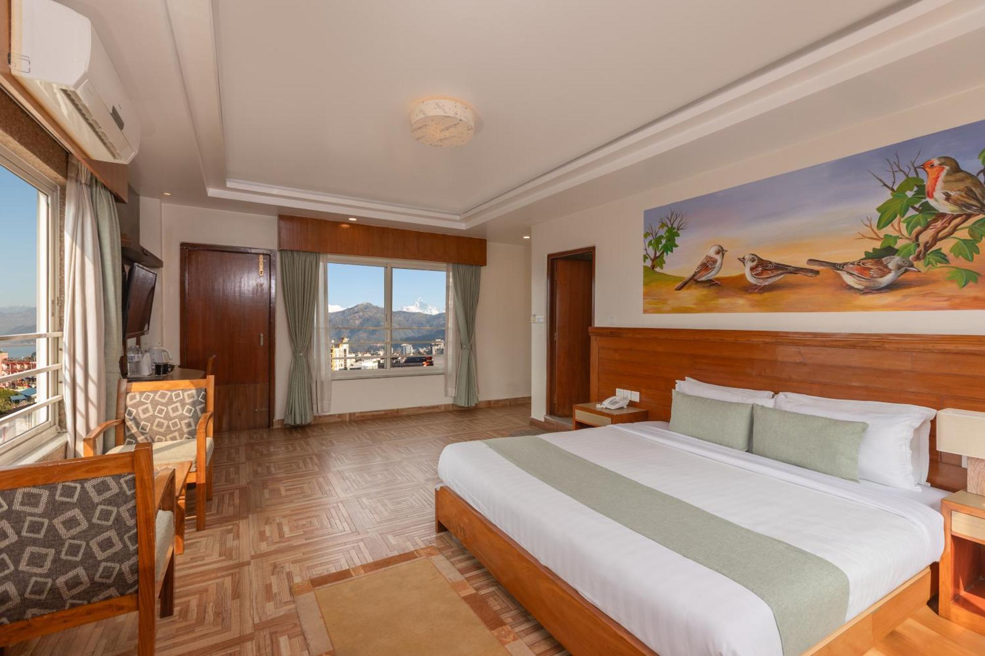 Mount View Pokhara Hotel Luaran gambar