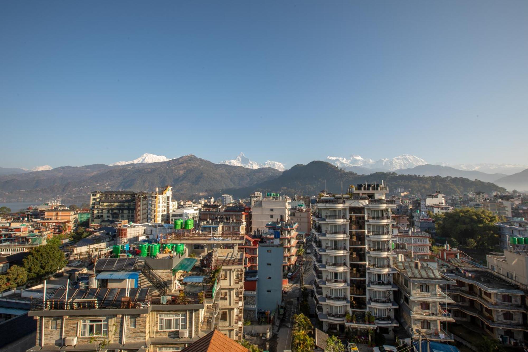 Mount View Pokhara Hotel Luaran gambar