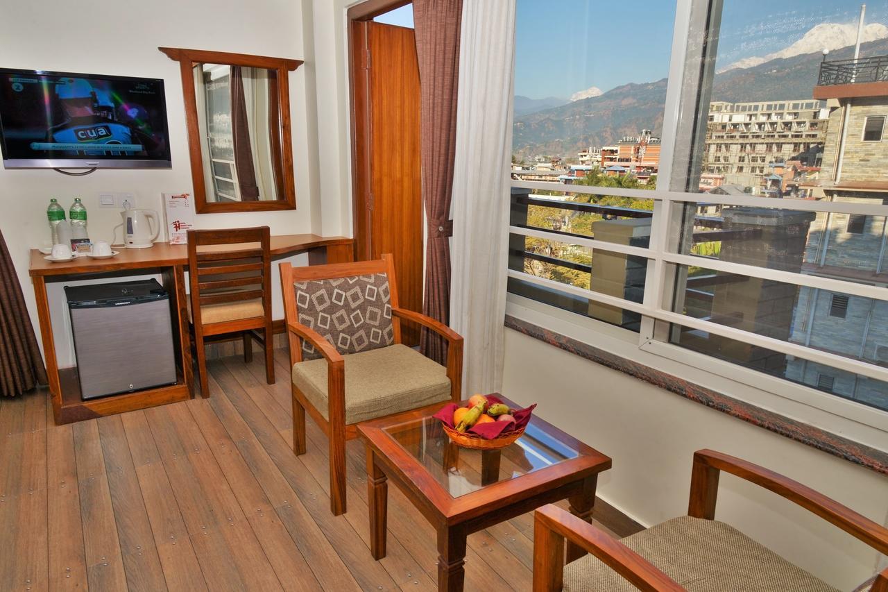Mount View Pokhara Hotel Luaran gambar